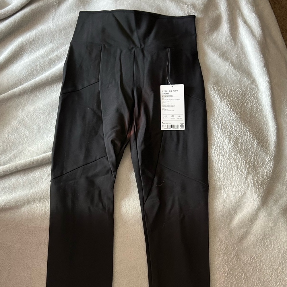 Athleta Stellar City Tight